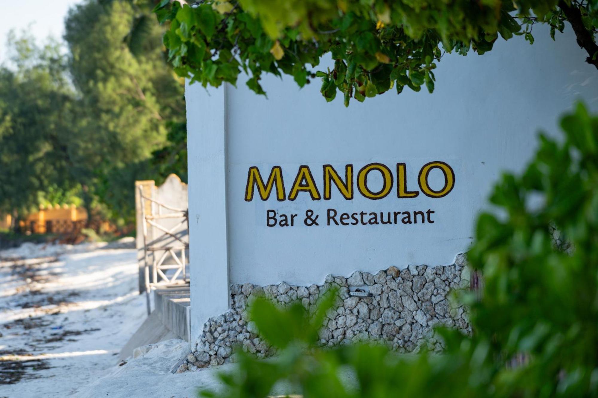 Manolo Beach Resort Uroa Exteriör bild