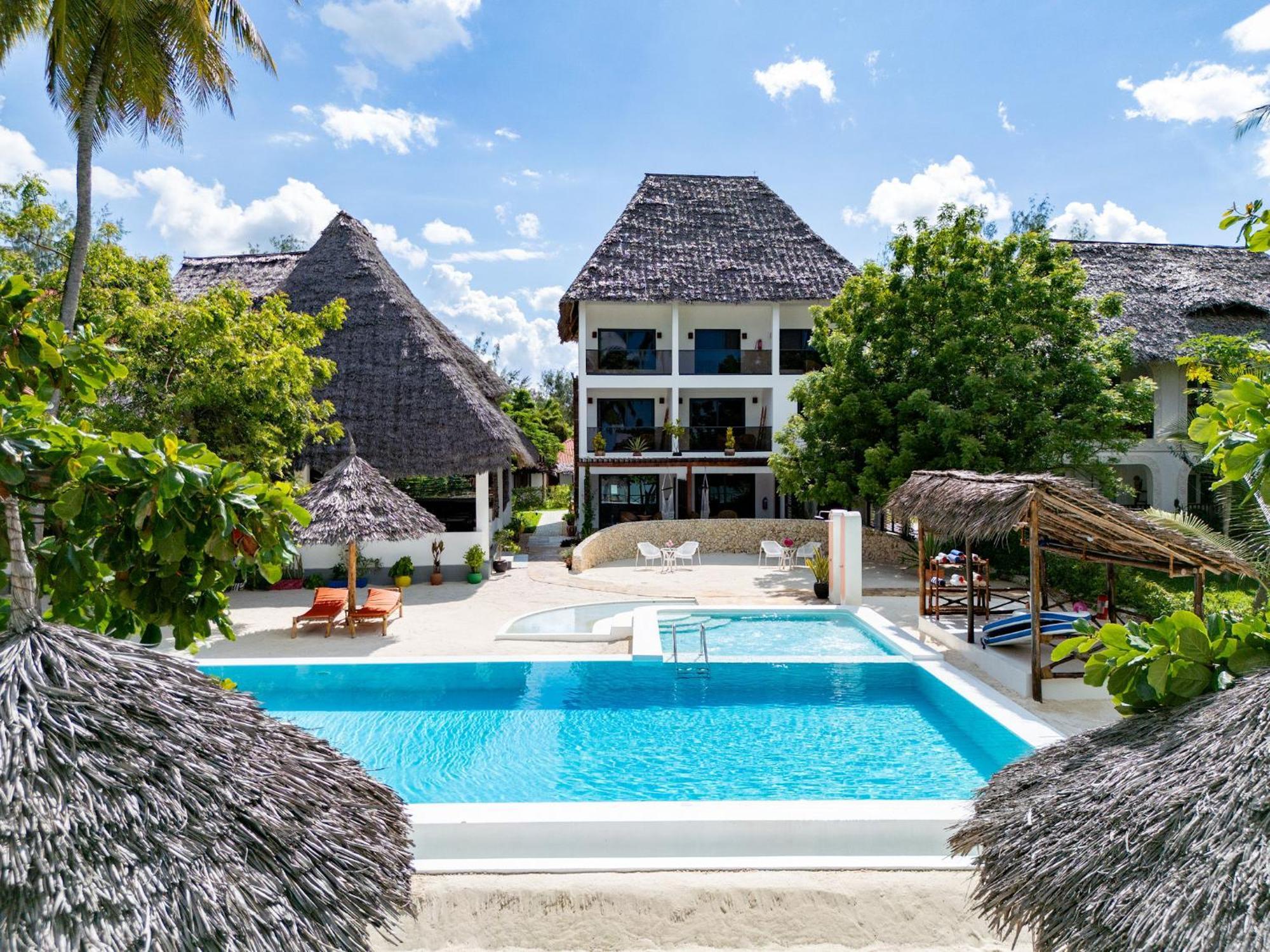 Manolo Beach Resort Uroa Rum bild