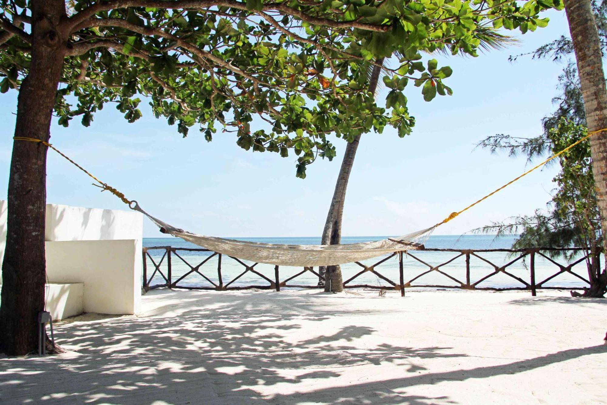 Manolo Beach Resort Uroa Exteriör bild