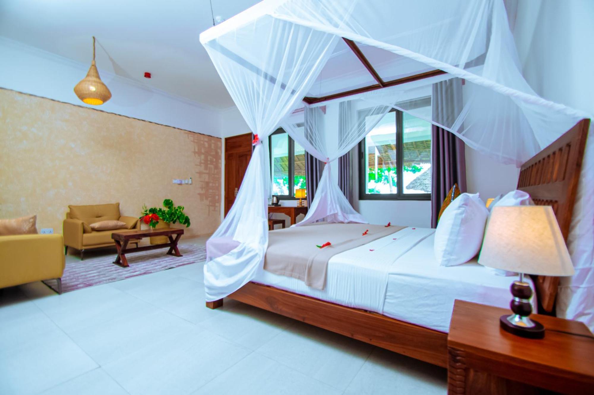 Manolo Beach Resort Uroa Exteriör bild